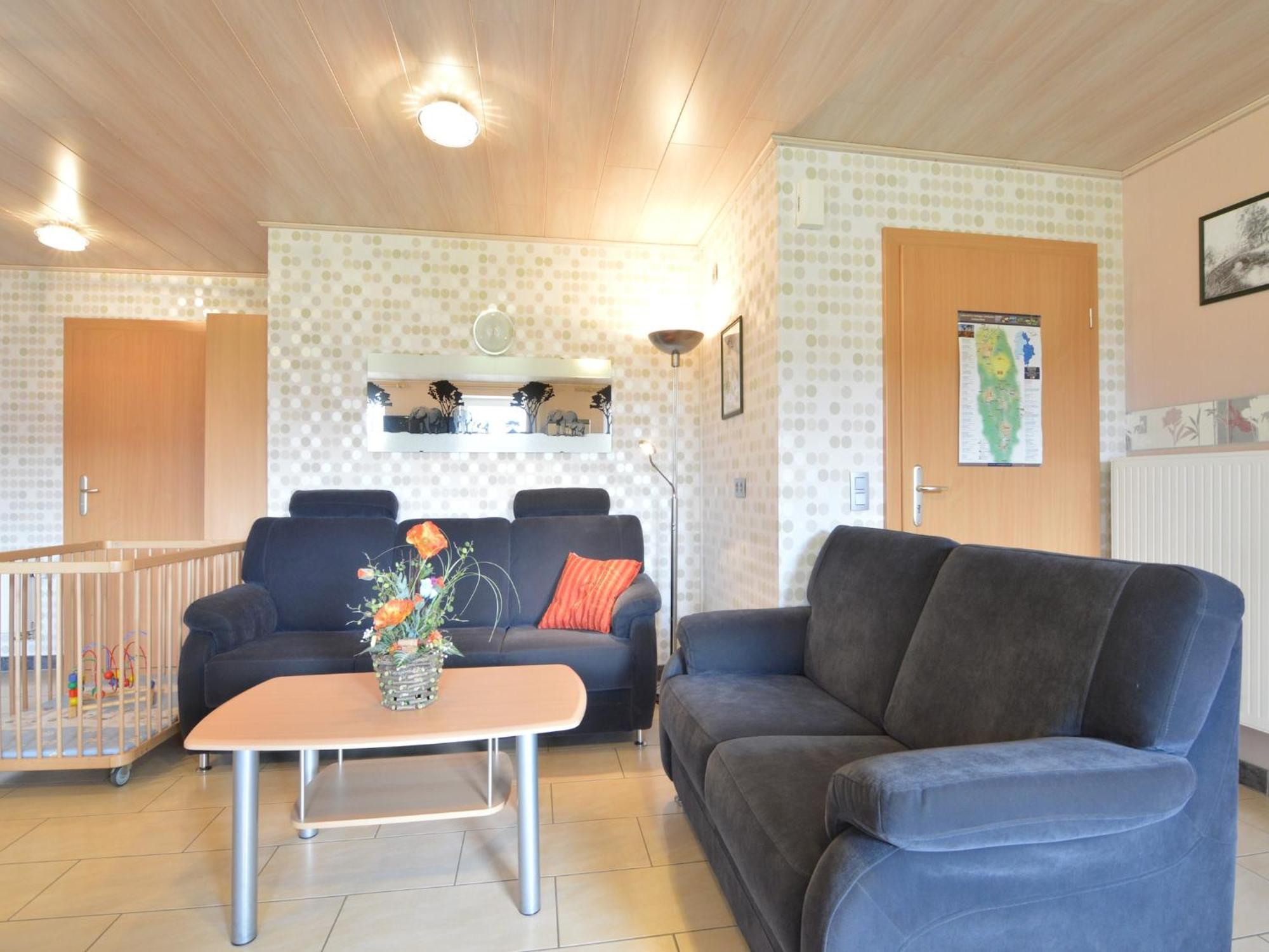 Comfy Holiday Home In Burg Reuland With Sauna Terrace Bbq Екстериор снимка