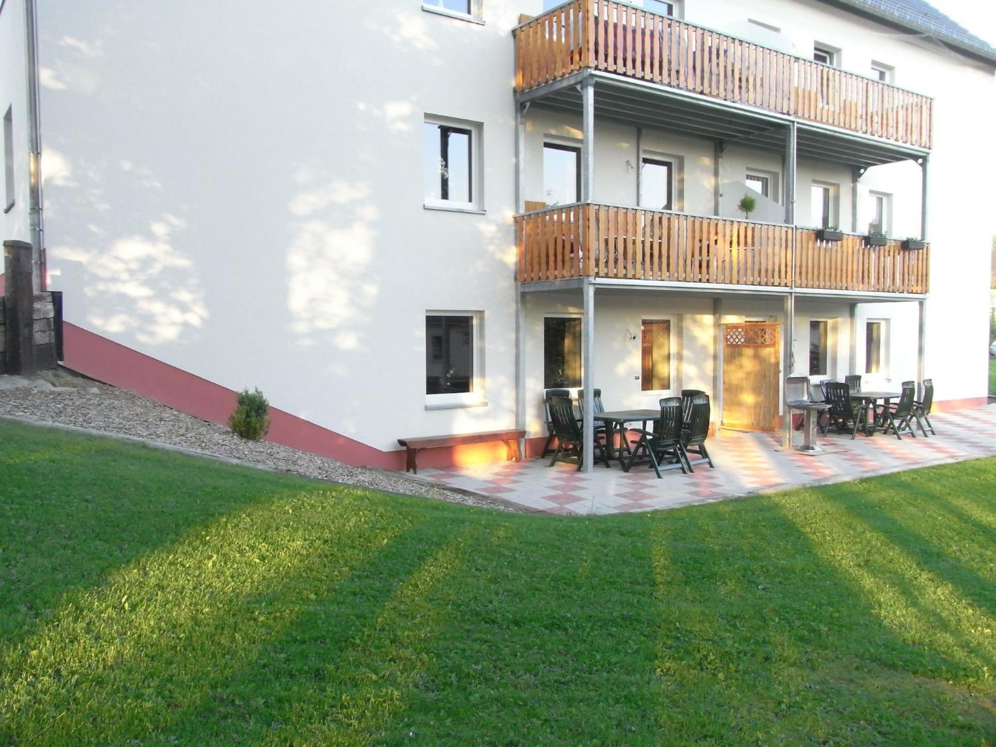 Comfy Holiday Home In Burg Reuland With Sauna Terrace Bbq Екстериор снимка