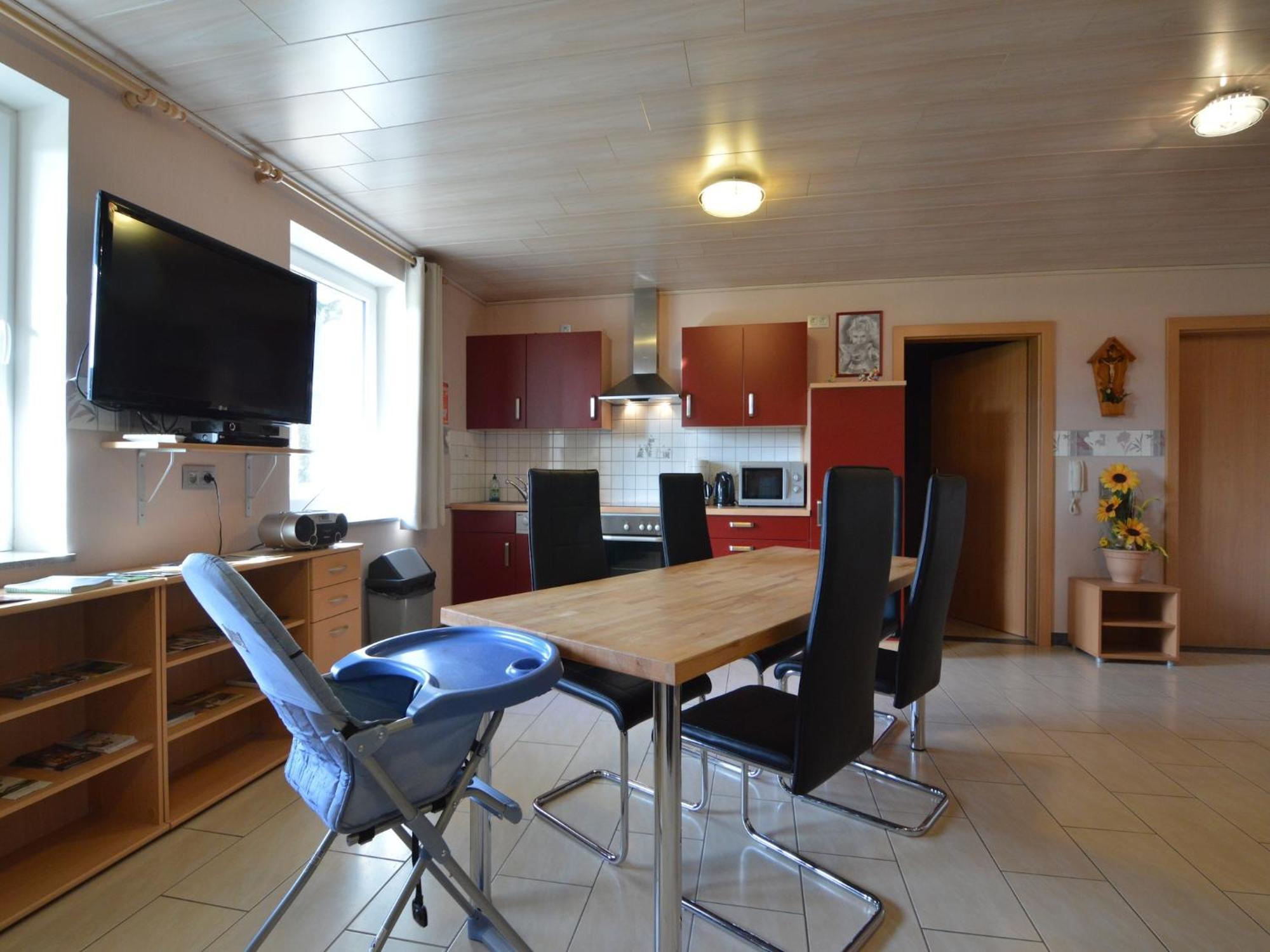 Comfy Holiday Home In Burg Reuland With Sauna Terrace Bbq Екстериор снимка